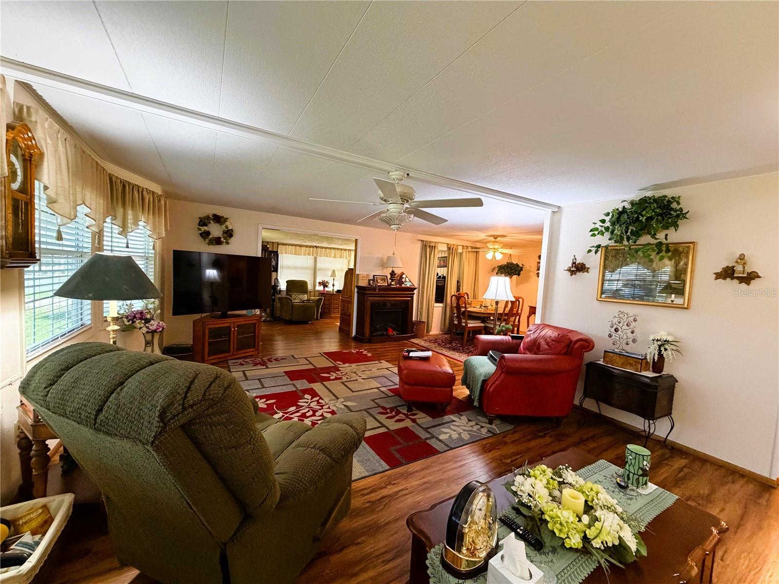 HAWTHORNE AT LEESBURG A COOP - Residential