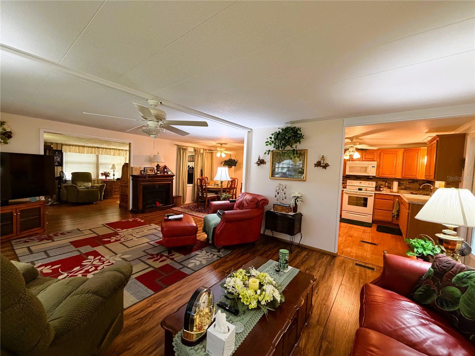 HAWTHORNE AT LEESBURG A COOP - Residential