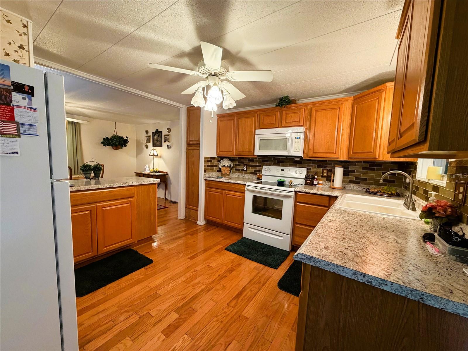 HAWTHORNE AT LEESBURG A COOP - Residential