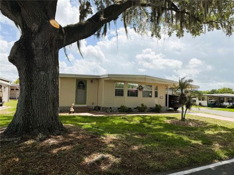 Tiny photo for 121 Azalea Trail, Leesburg, FL 34748 (MLS # R4910982)