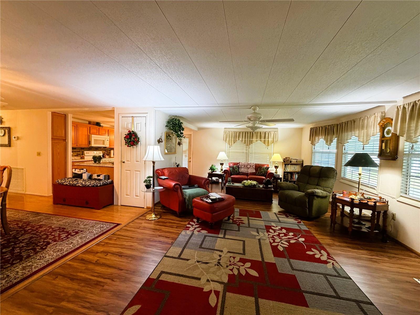 HAWTHORNE AT LEESBURG A COOP - Residential