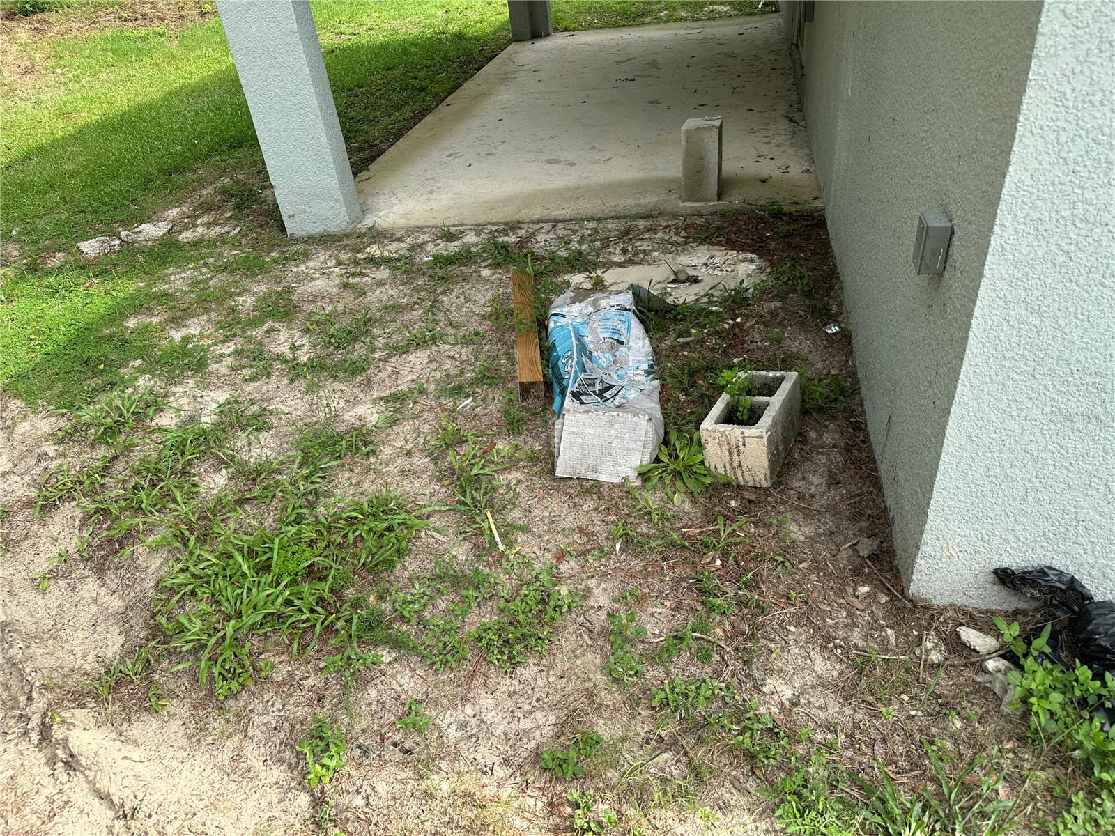 RAINBOW ACRES UN 04 - Residential Lease