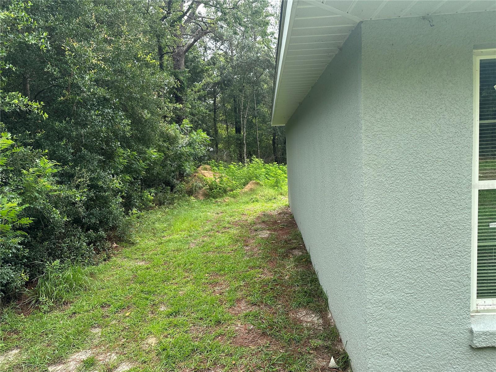 RAINBOW ACRES UN 04 - Residential Lease
