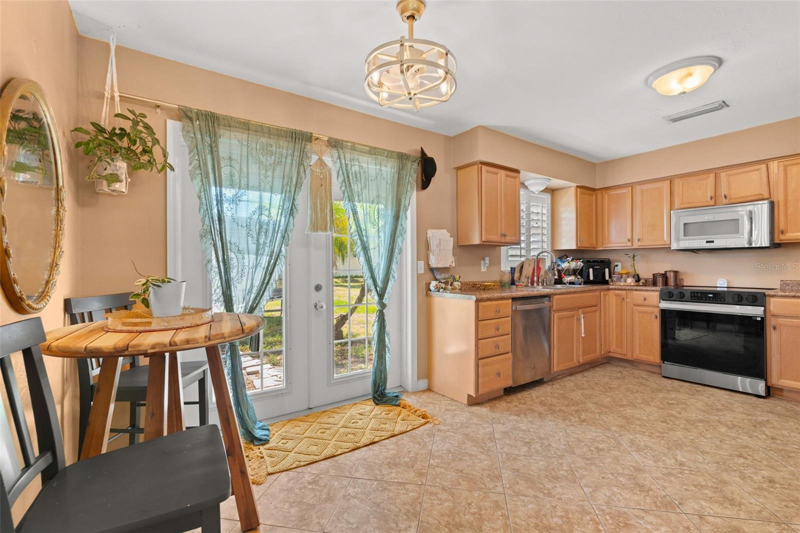 PALM VIEW HEIGHTS - Residential