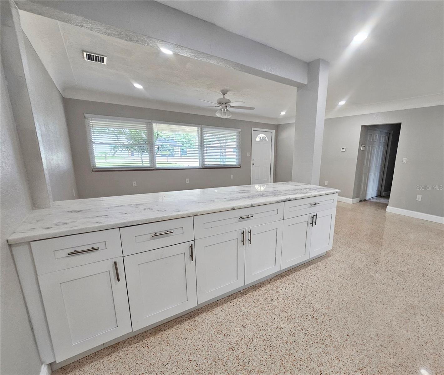 RIO VISTA SEC 5 - Residential Lease