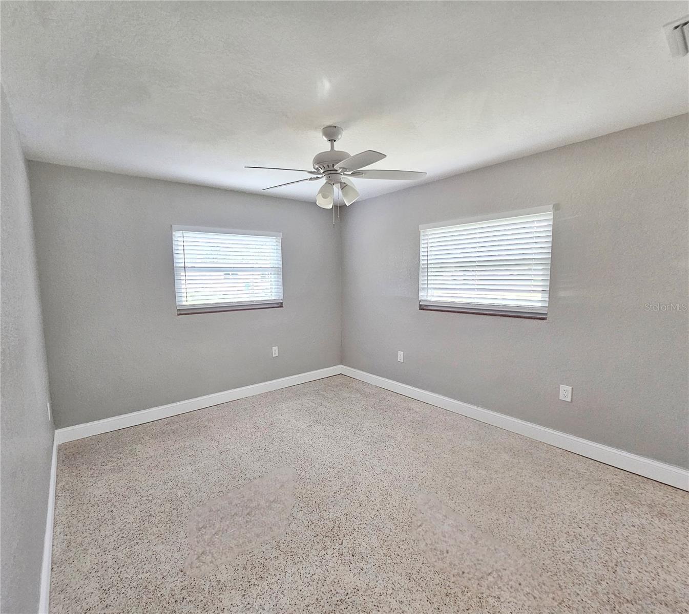 RIO VISTA SEC 5 - Residential Lease