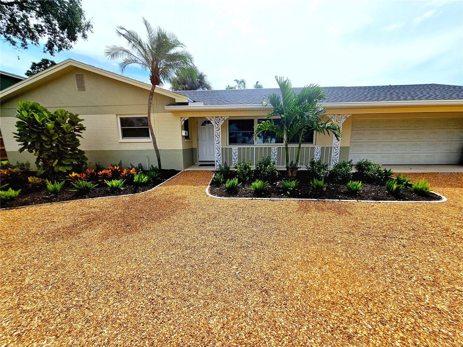 RIO VISTA SEC 5 - Residential Lease