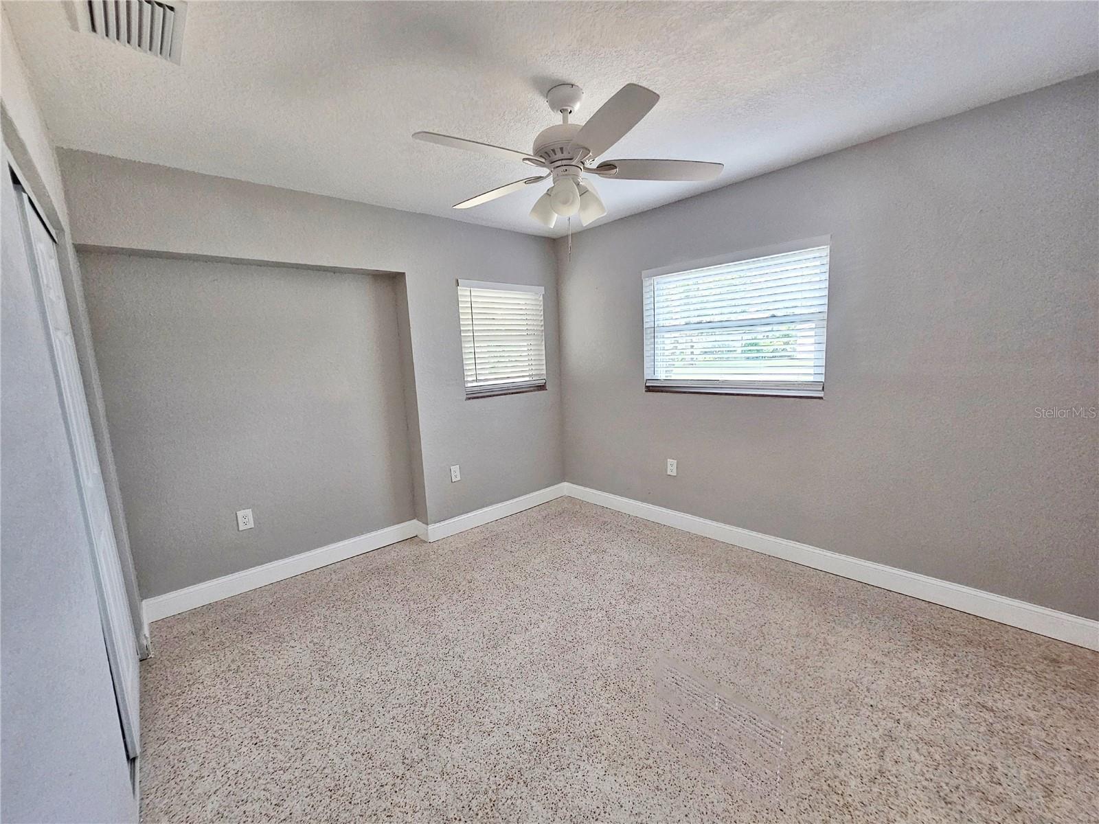 RIO VISTA SEC 5 - Residential Lease