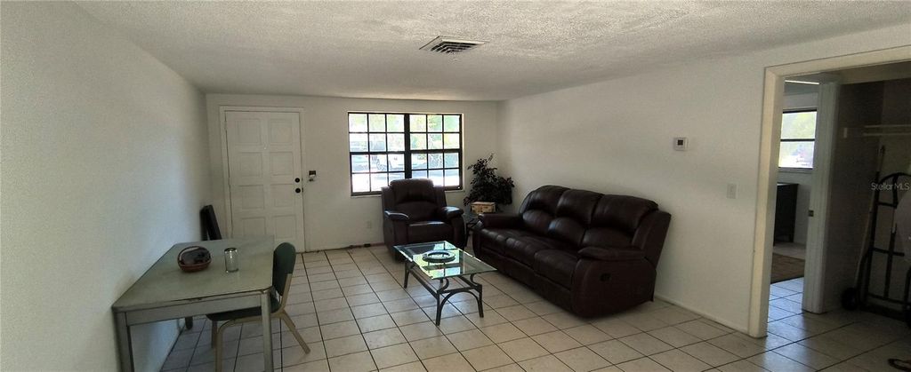 Photo of 242 Clemson Road, Venice, FL 34293 (MLS # N6144136)