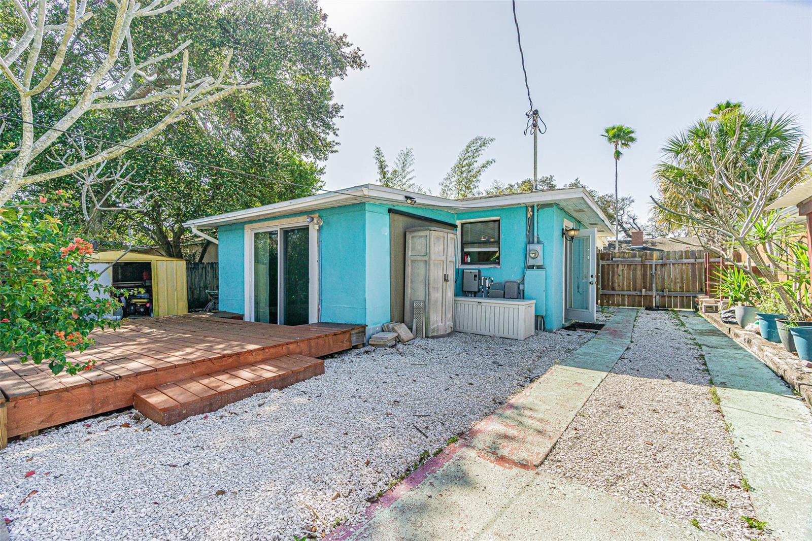 REVISED PLAT NAVAJO PARK - Residential