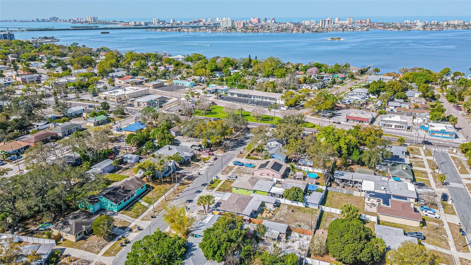 REVISED PLAT NAVAJO PARK - Residential