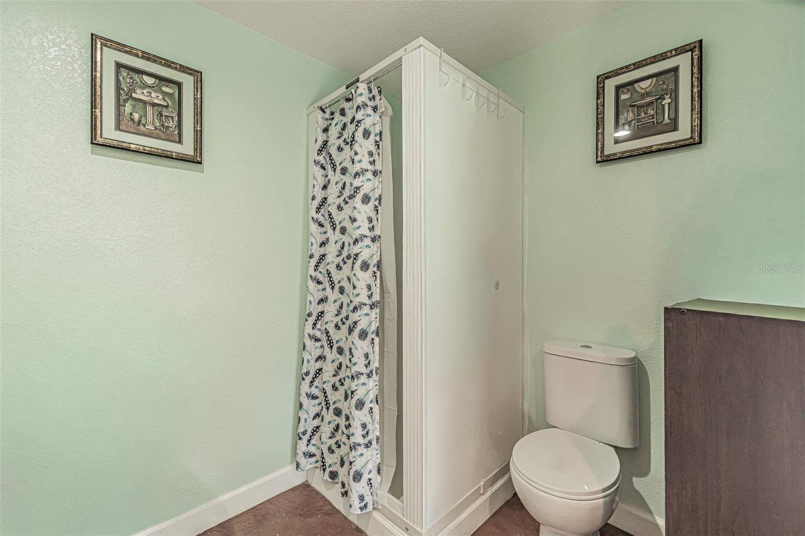 REVISED PLAT NAVAJO PARK - Residential