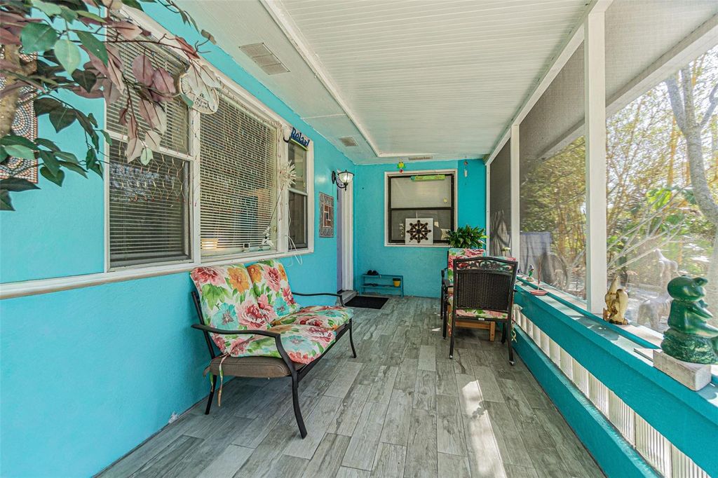 Photo of 1024 Apache Trail, Clearwater, FL 33755 (MLS # TB8486499)