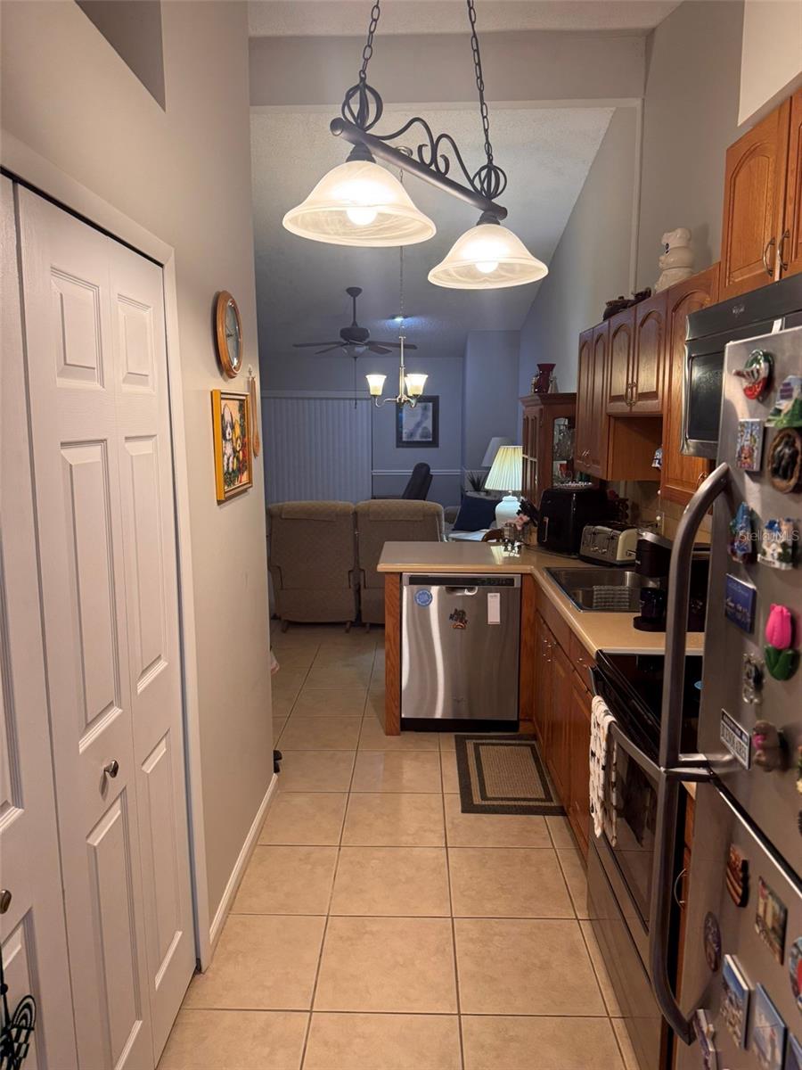 7744 COUNTRY PLACE C4