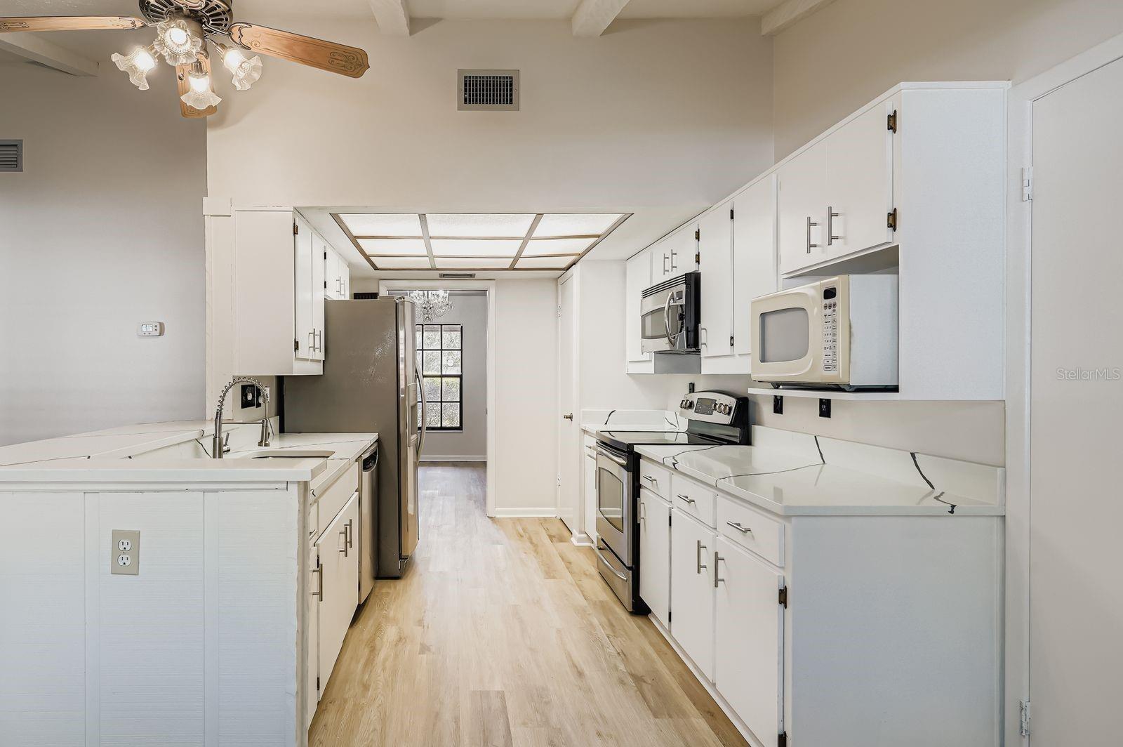 HUNTERS COVE UNIT 2 - Residential