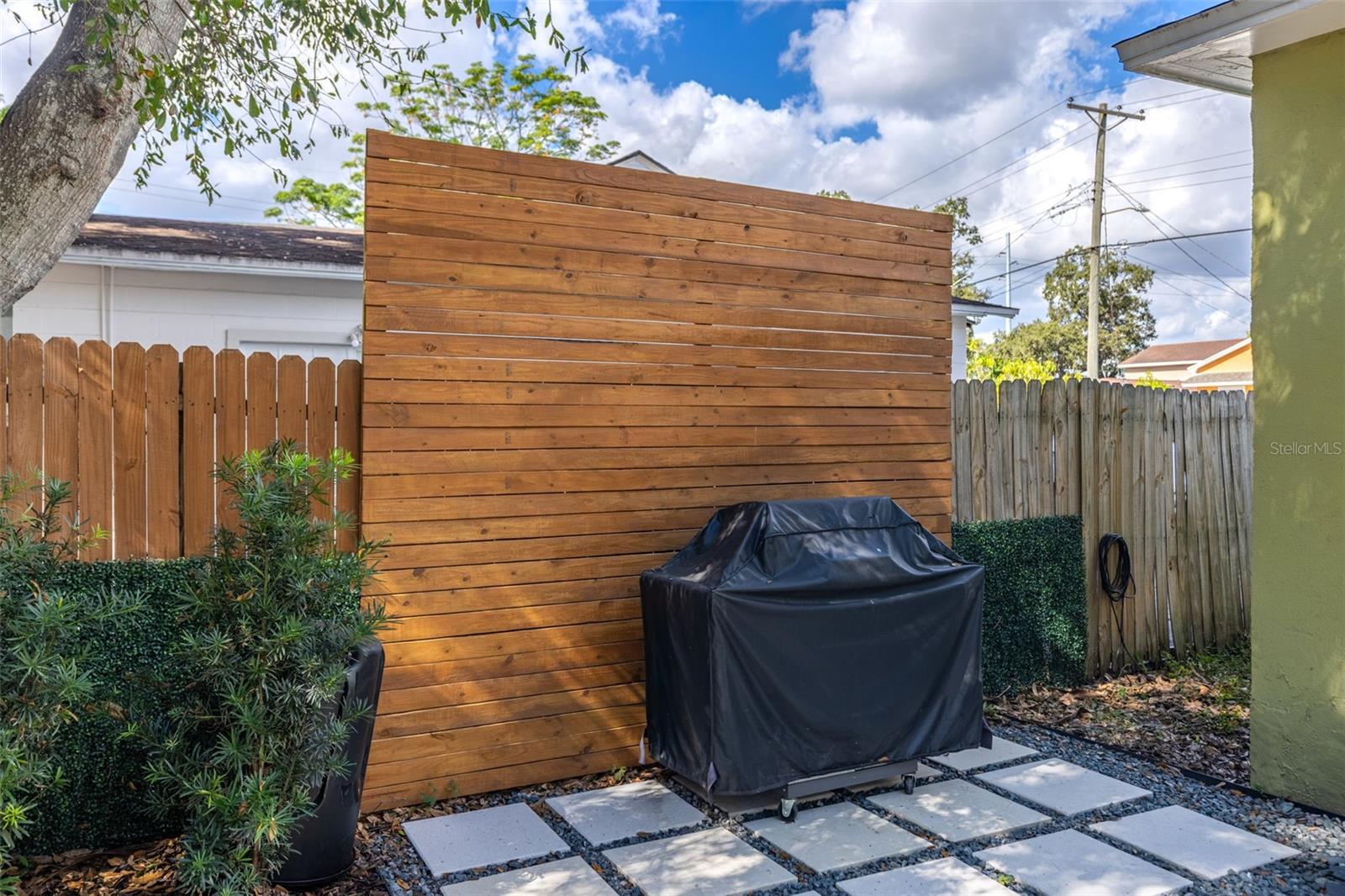 BOUTON & SKINNERS ADD - Residential