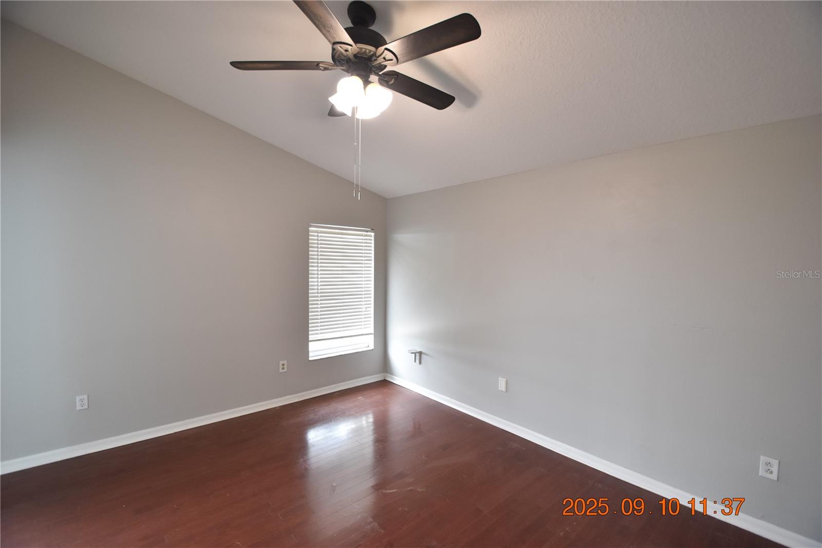 KINGS LAKE PH 1A - Residential Lease