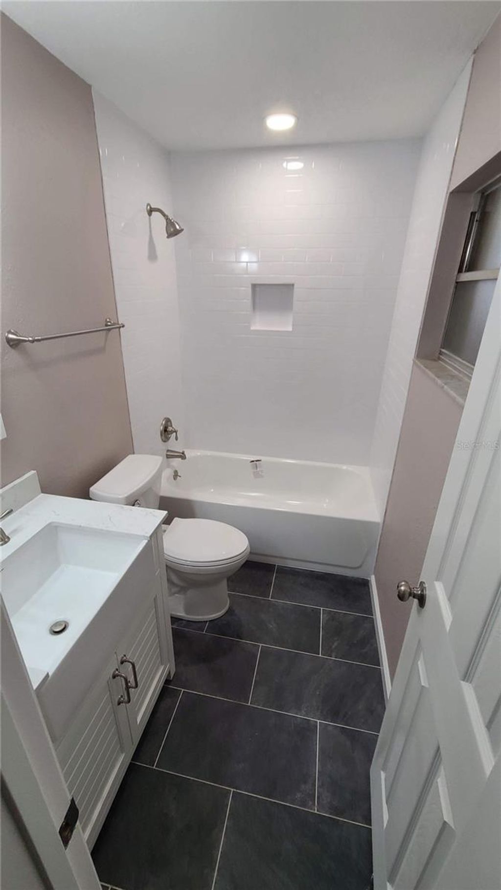 Photo of 798 Mount Vernon Street, Orlando, FL 32803 (MLS # O6364943)