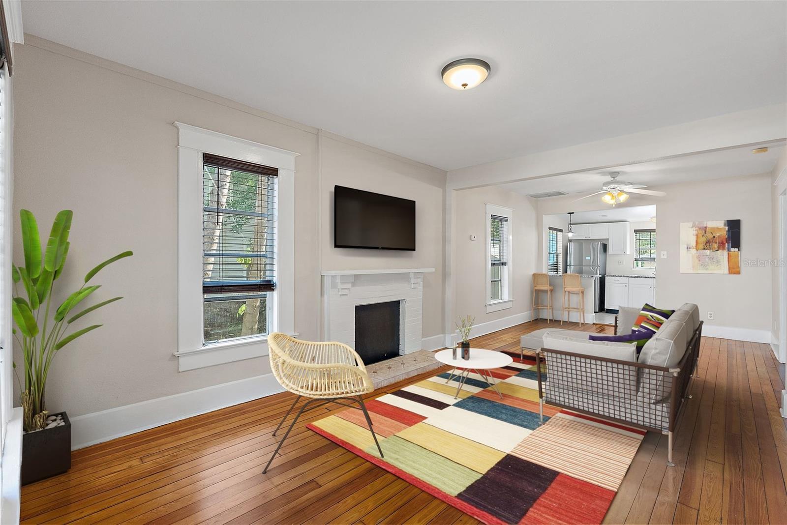 BOSWELLS J W SUB - Residential Lease