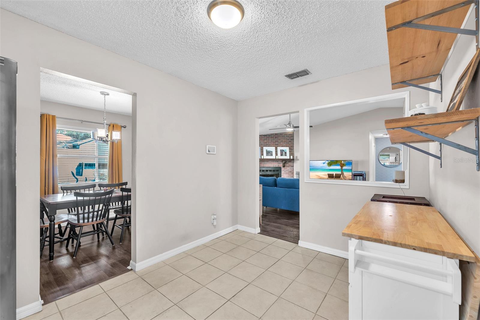 PARKWOOD MANOR 1ST ADDITION - Residential