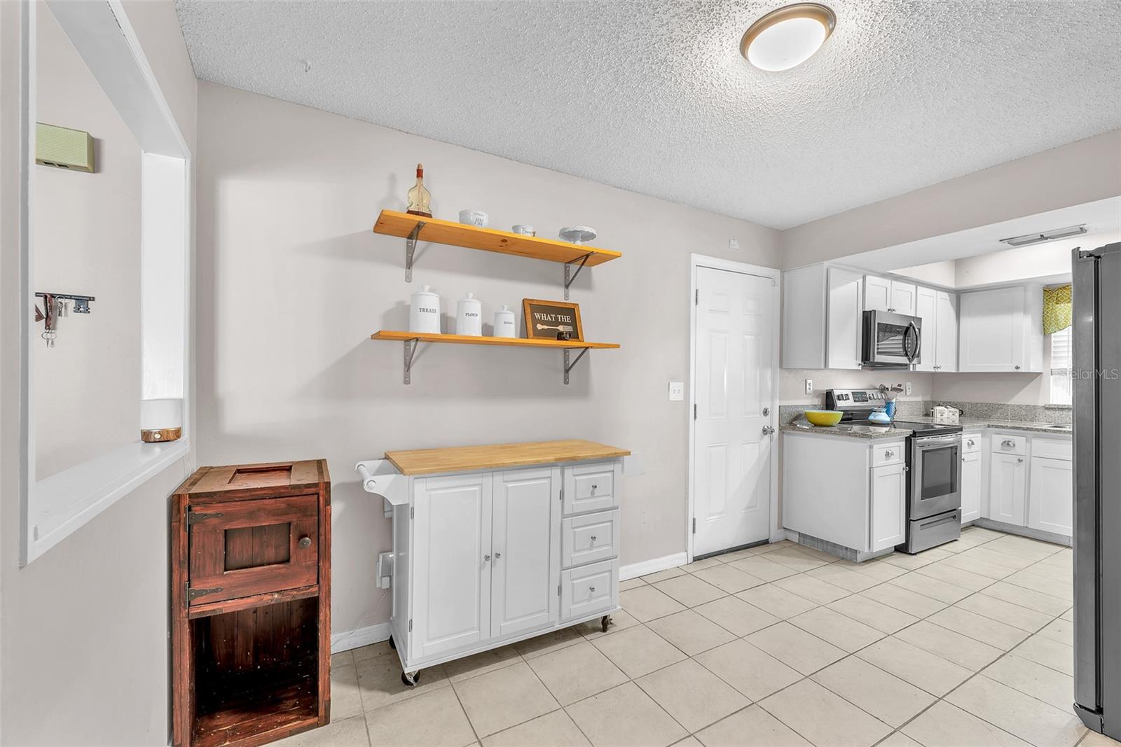 PARKWOOD MANOR 1ST ADDITION - Residential