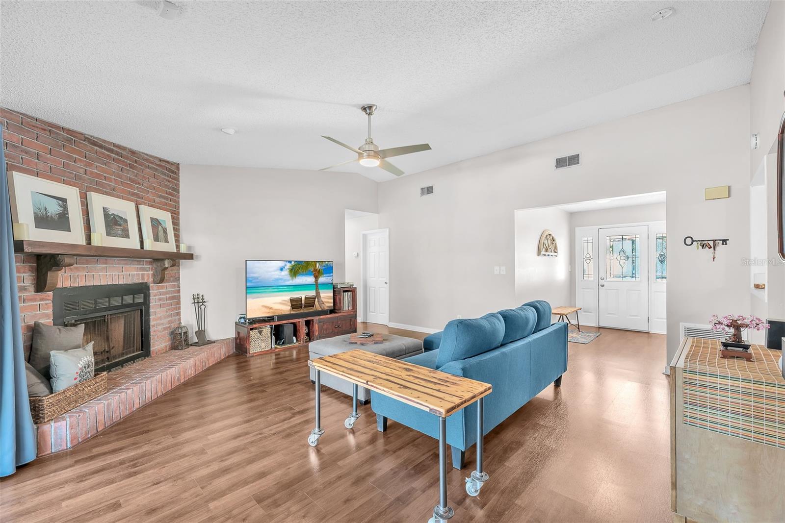 PARKWOOD MANOR 1ST ADDITION - Residential