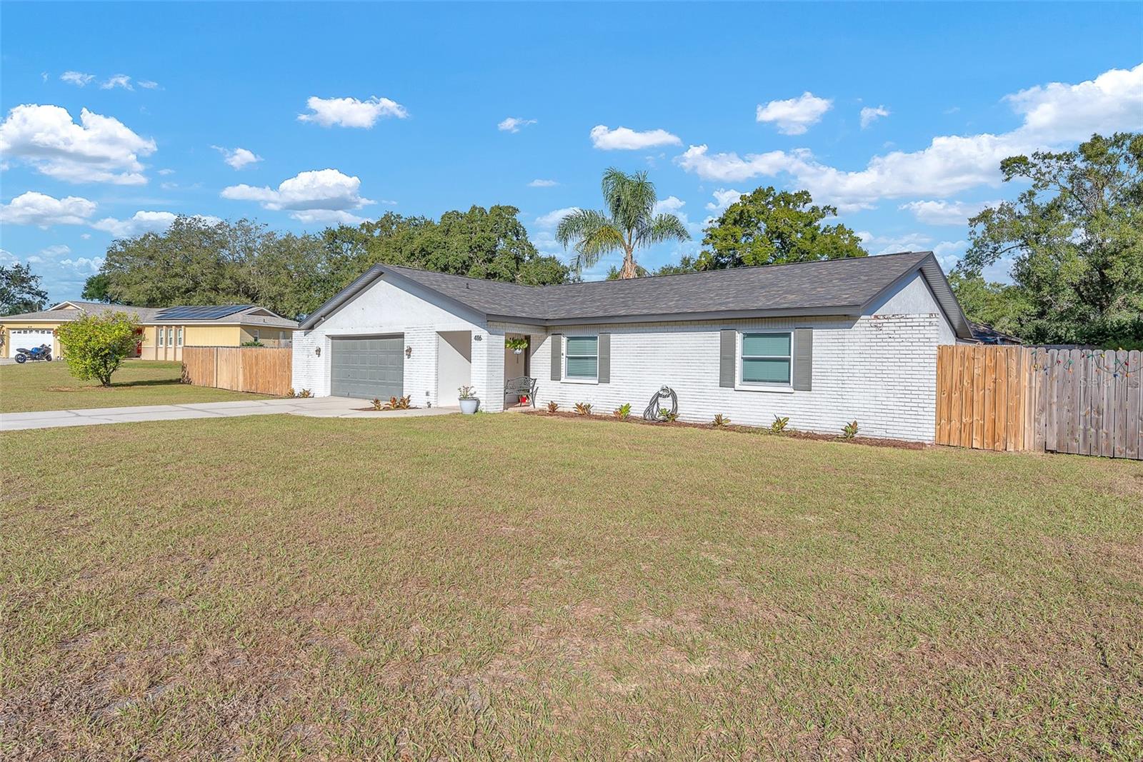 PARKWOOD MANOR 1ST ADDITION - Residential