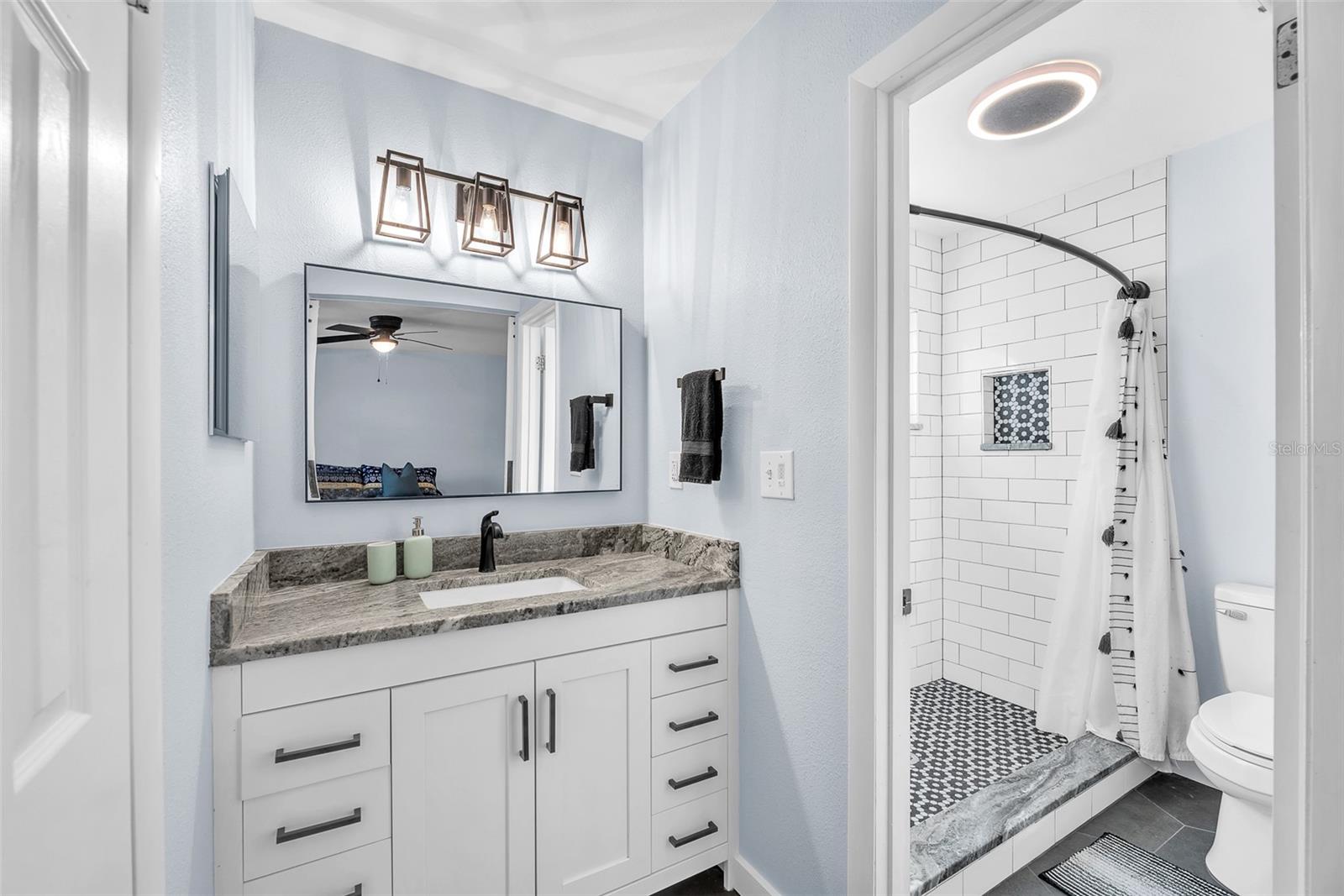 PARKWOOD MANOR 1ST ADDITION - Residential