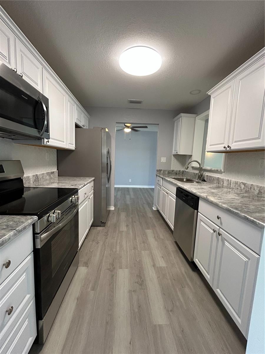1259 BEL AIRE DRIVE