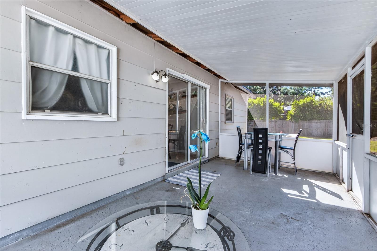 STONE ISLAND ESTATES - Residential