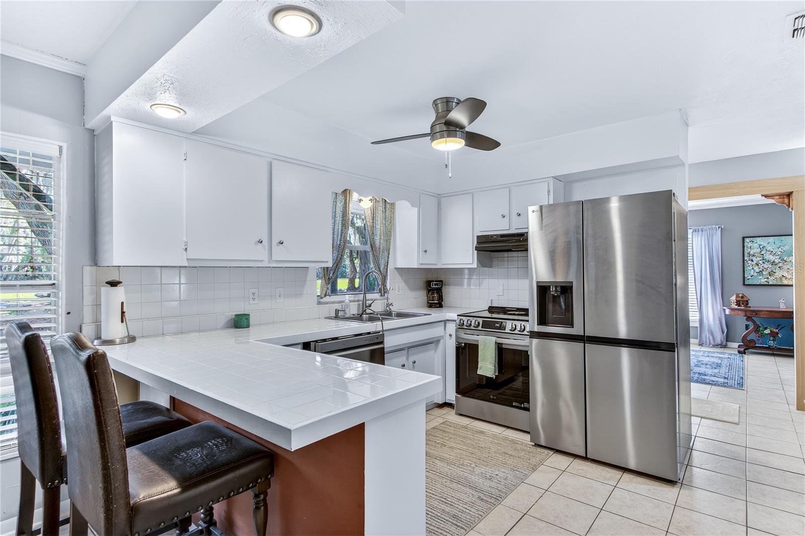 STONE ISLAND ESTATES - Residential