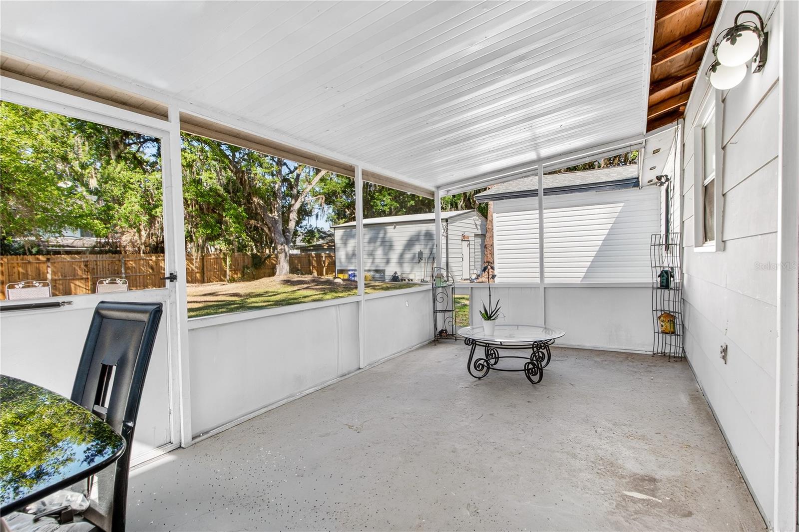 STONE ISLAND ESTATES - Residential