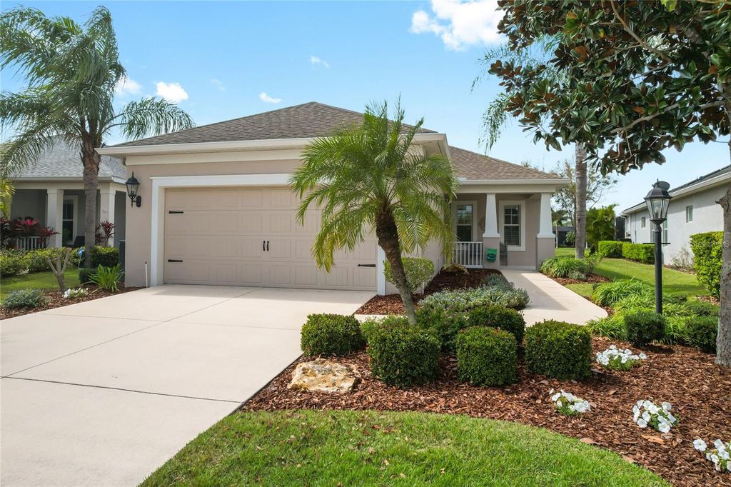 Photo of 12187 Longview Lake Circle, Bradenton, FL 34211 (MLS # A4685351)