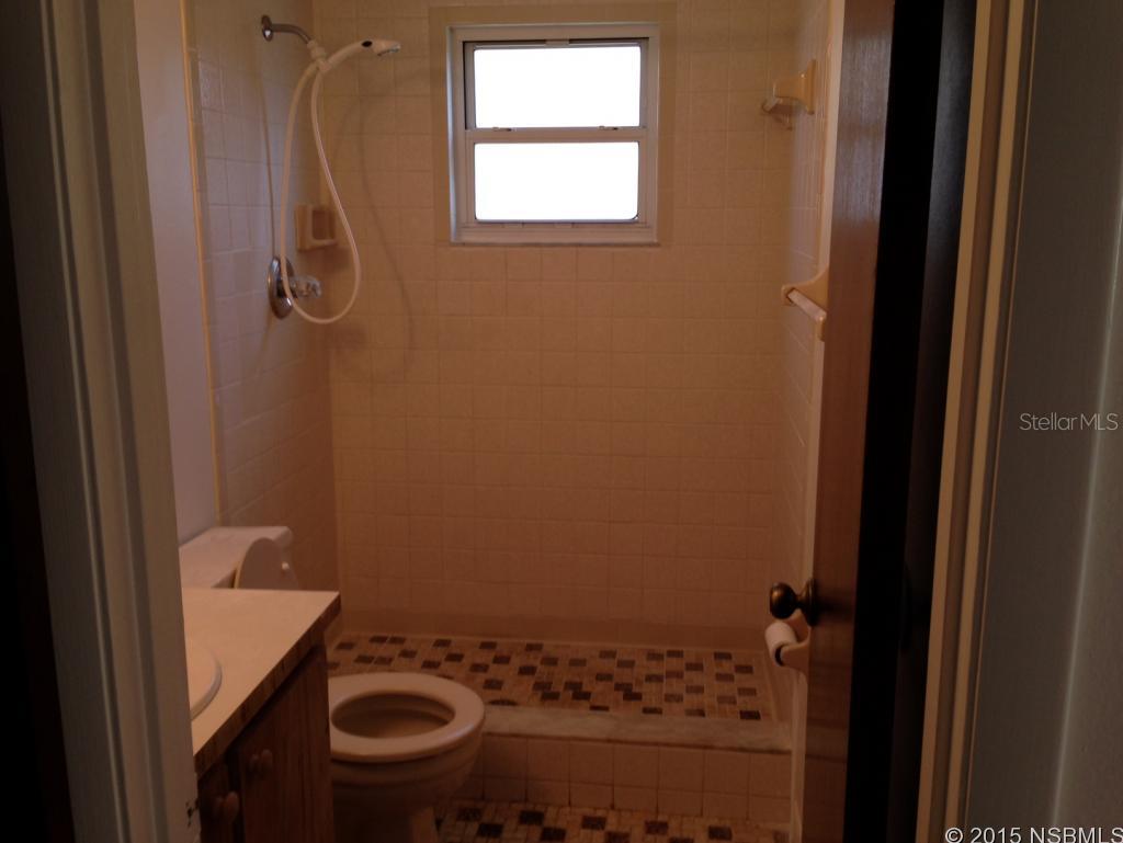 Wildwood Unit 01 - Residential Lease