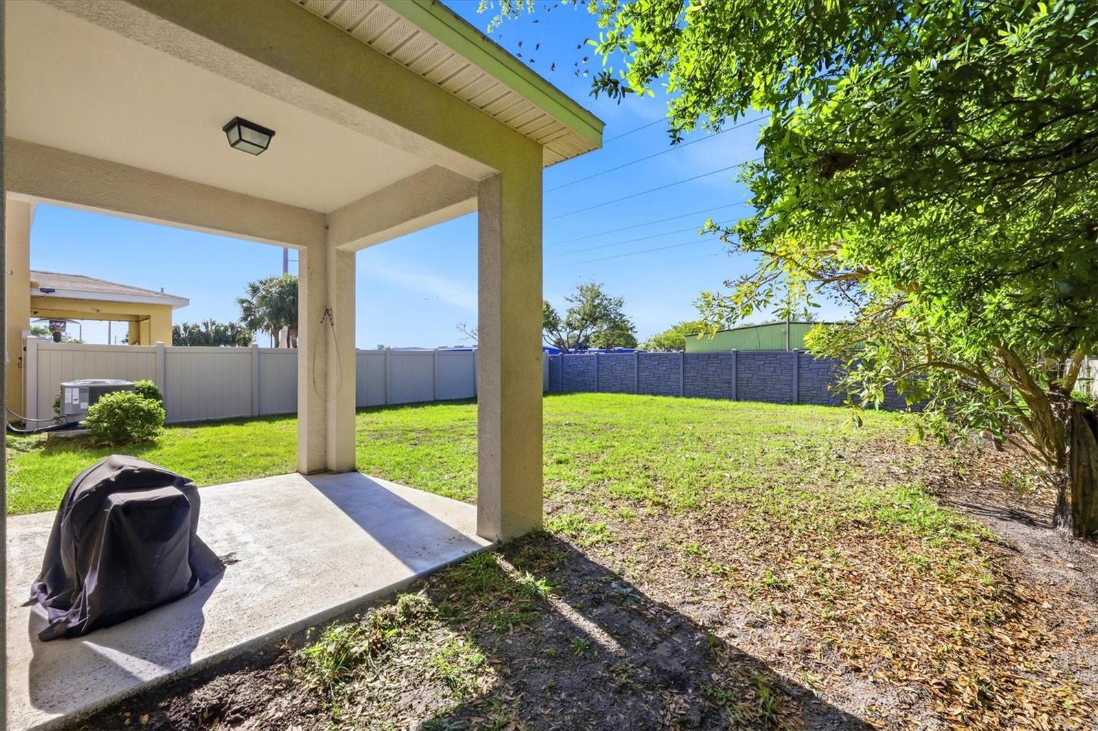 ASHTON MEADOWS - Residential