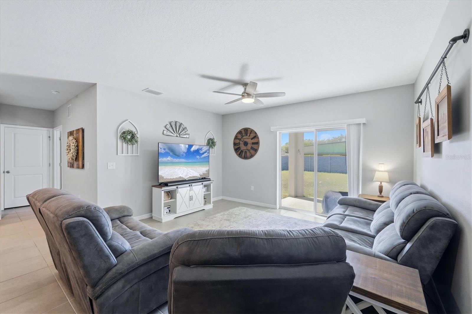 ASHTON MEADOWS - Residential