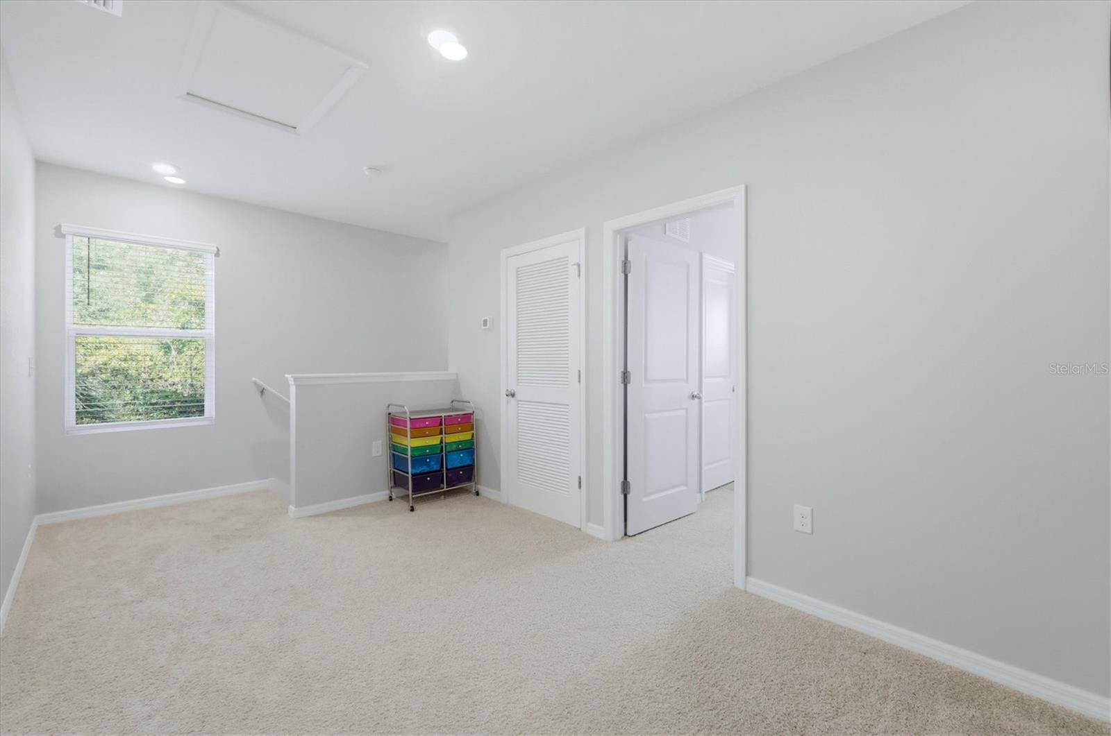 ASHTON MEADOWS - Residential