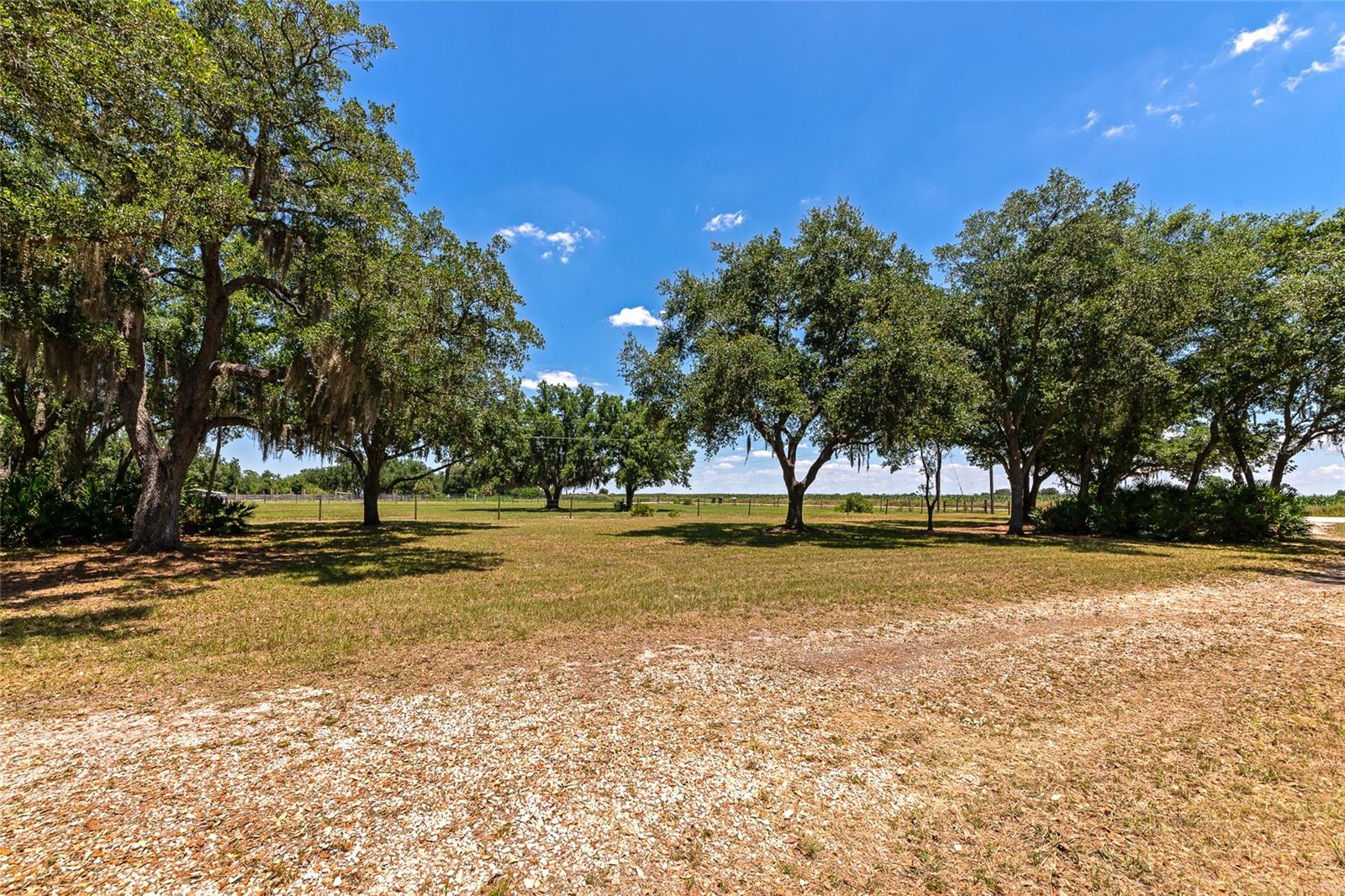 ACREAGE - Residential