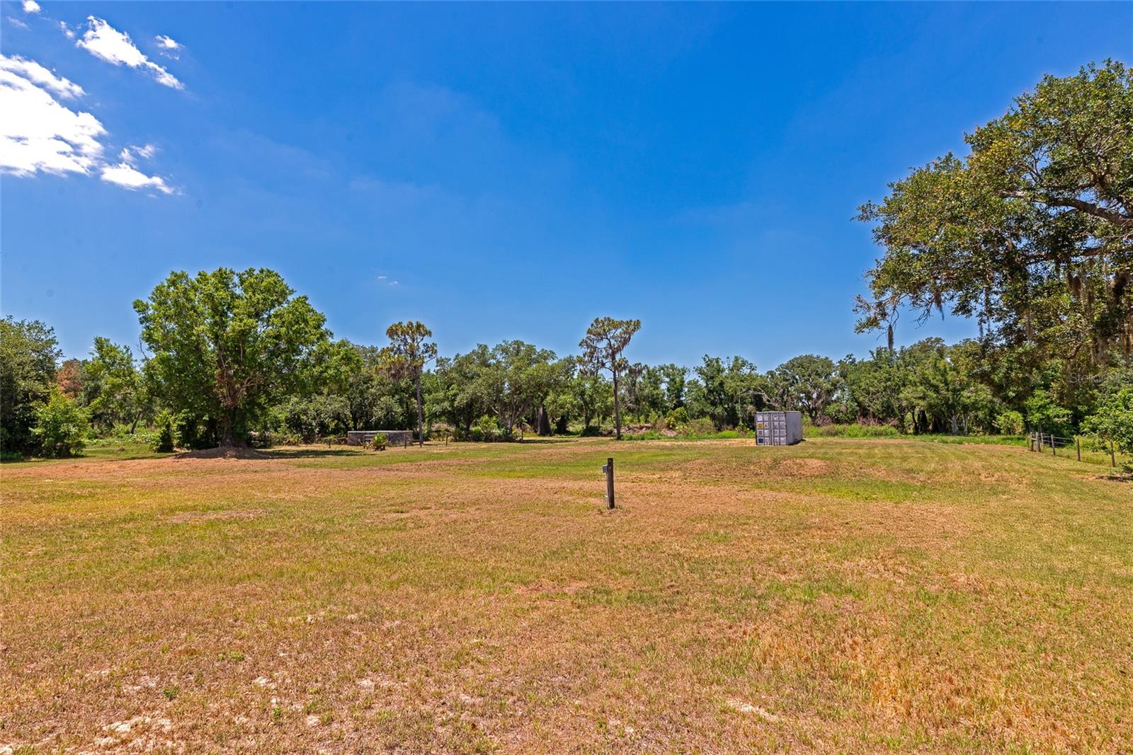 ACREAGE - Residential