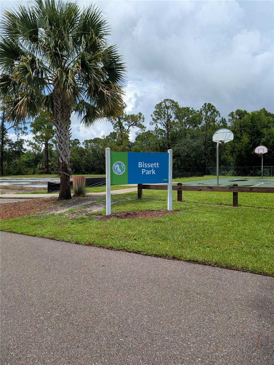TROPICAL GULF ACRES - Land