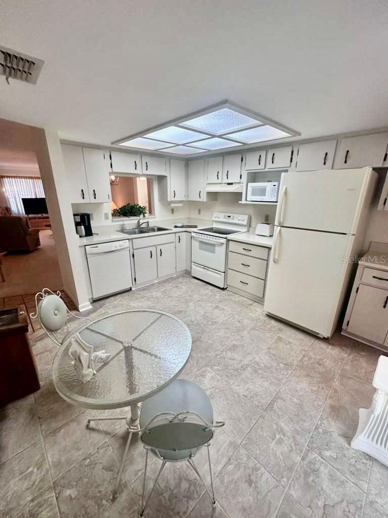 4620 LAFAYETTE AVENUE