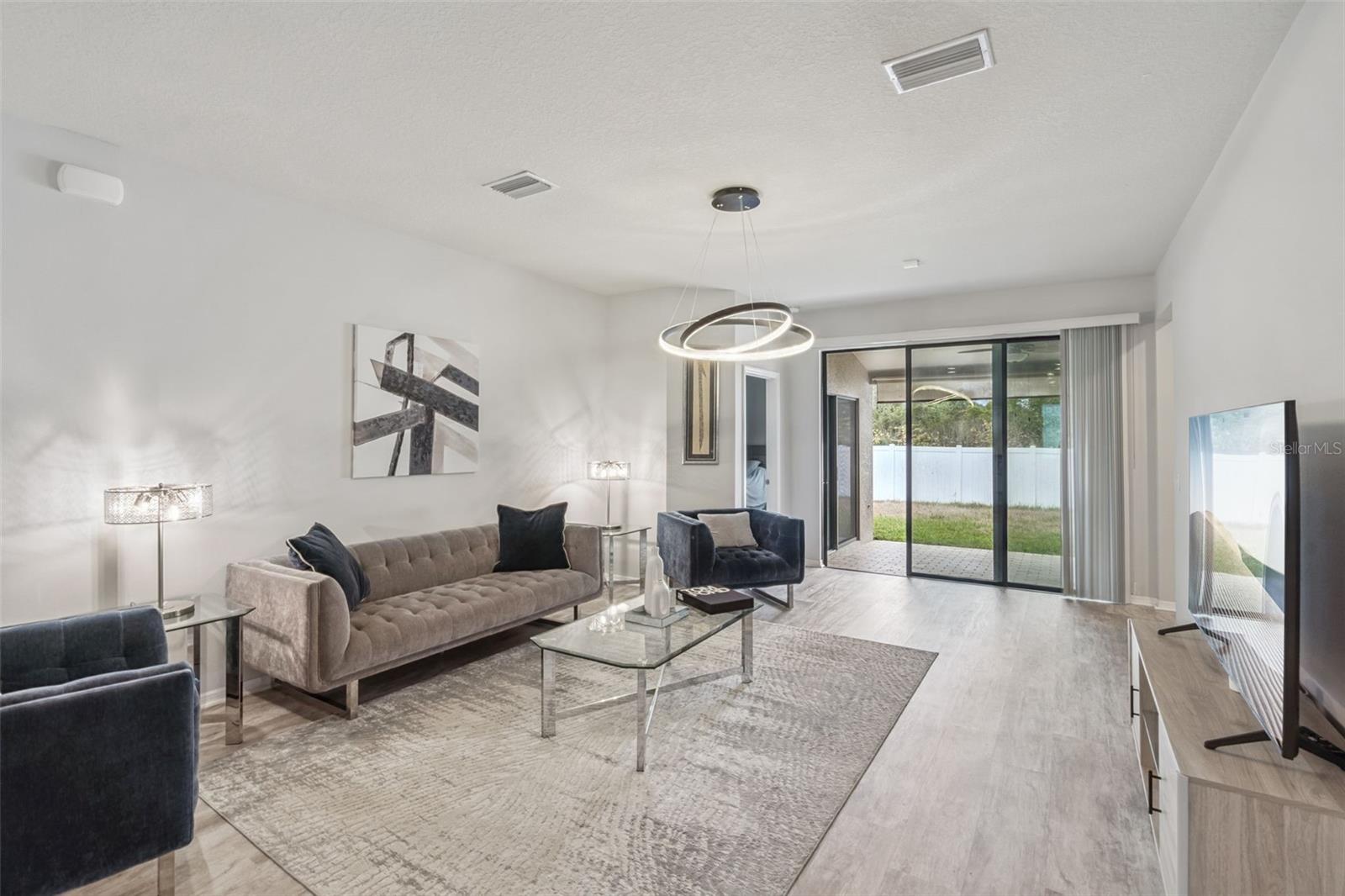 OAK CRK A-C PH 02 - Residential