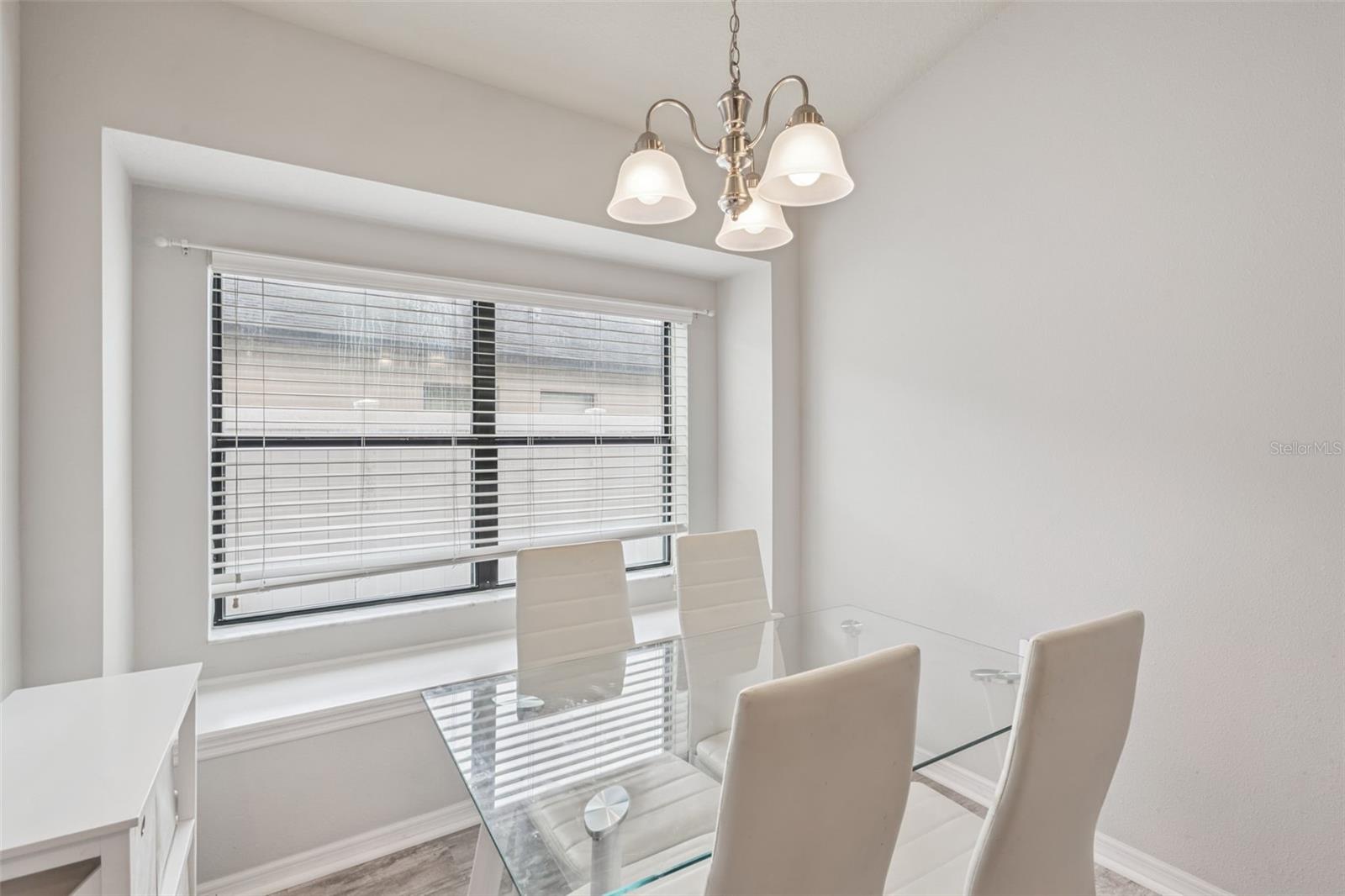 OAK CRK A-C PH 02 - Residential