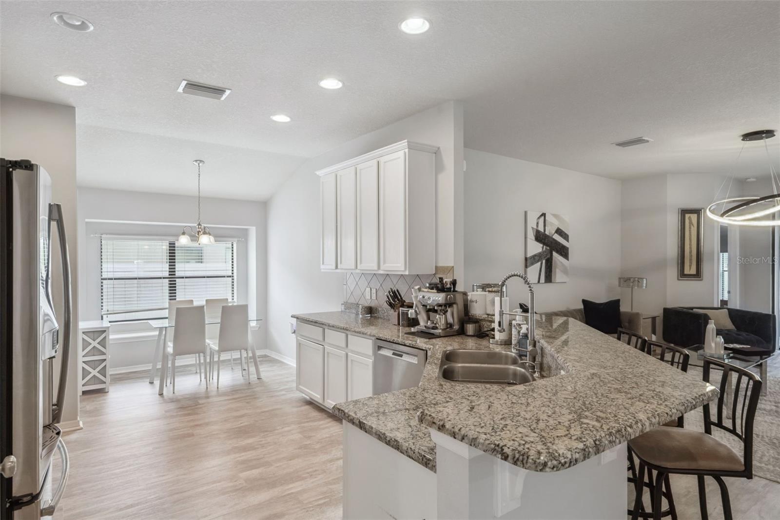 OAK CRK A-C PH 02 - Residential