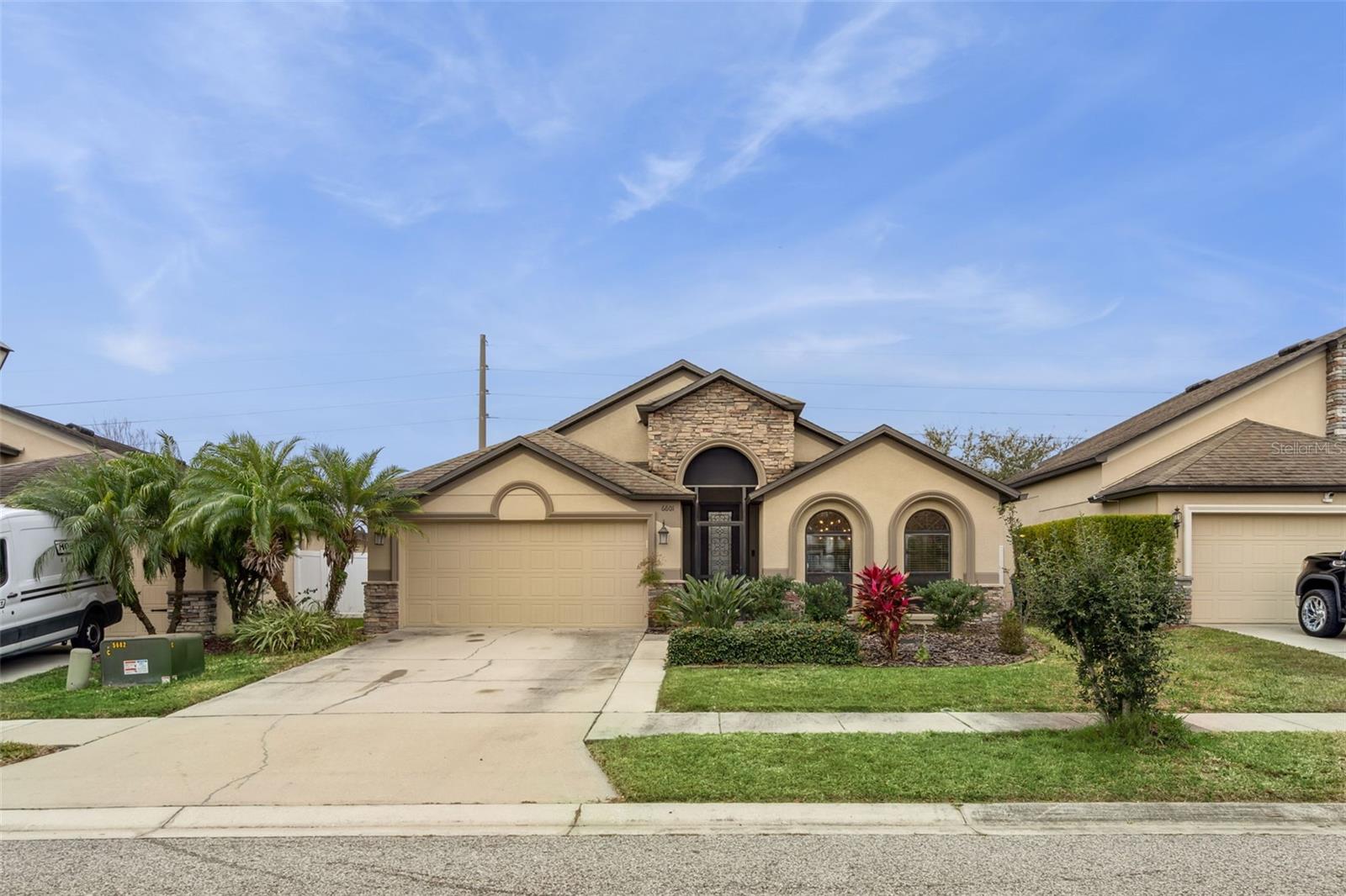 OAK CRK A-C PH 02 - Residential