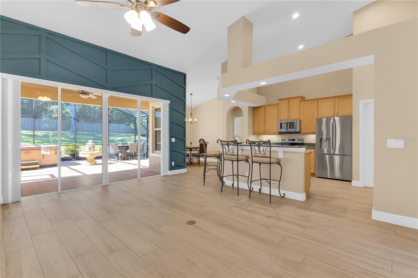 ROCK SPGS RIDGE PH 02 - Residential