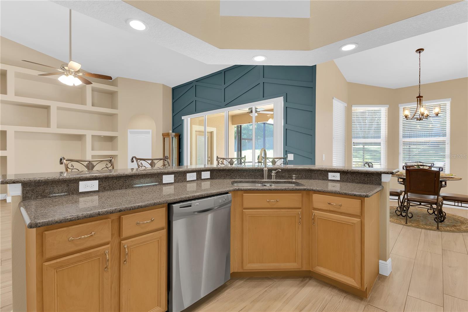 ROCK SPGS RIDGE PH 02 - Residential