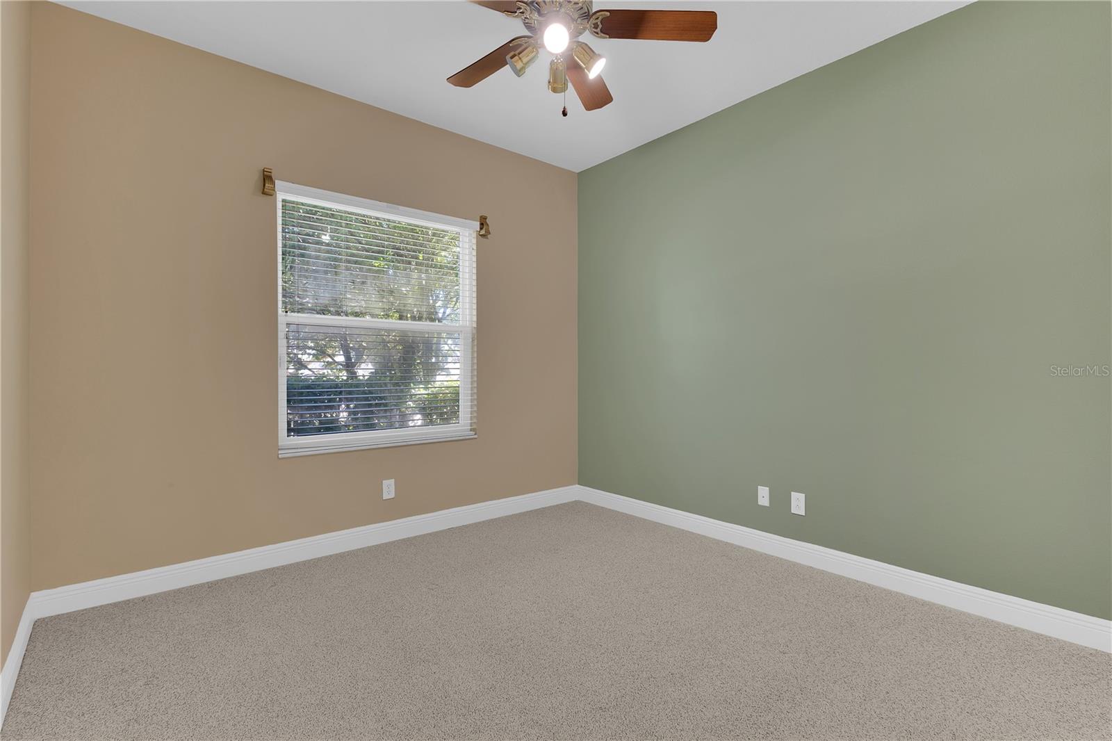 ROCK SPGS RIDGE PH 02 - Residential