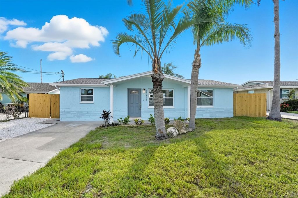 Photo of 13818 Malcolm Avenue, Hudson, FL 34667 (MLS # TB8426903)