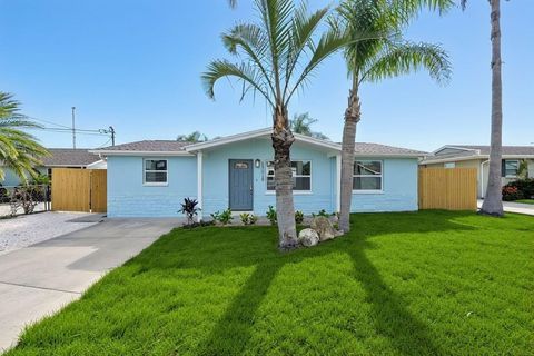 Photo of 13818 Malcolm Avenue, Hudson, FL 34667 (MLS # TB8426903)